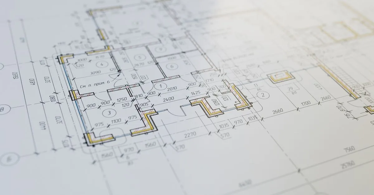 Planos arquitectónicos de un edificio en proyecto